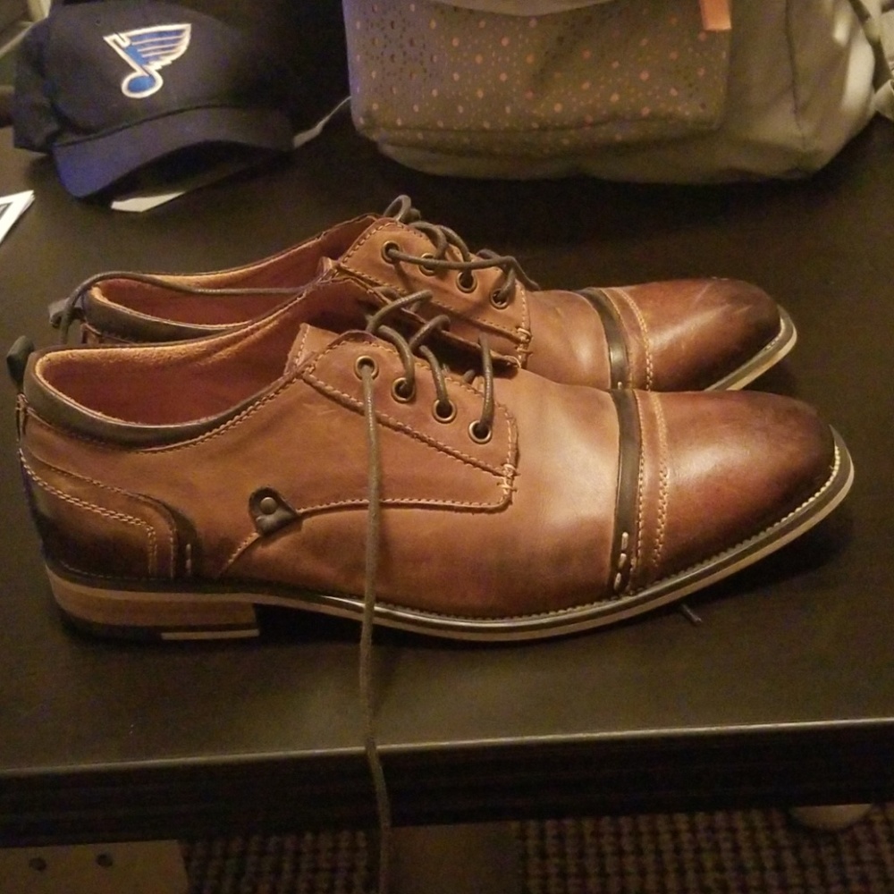 Steve Madden dress shoes